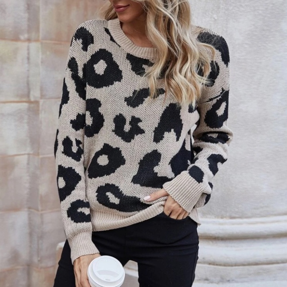 Leopard print sweater